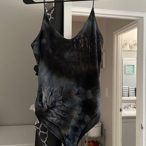 Gaze size large body suit